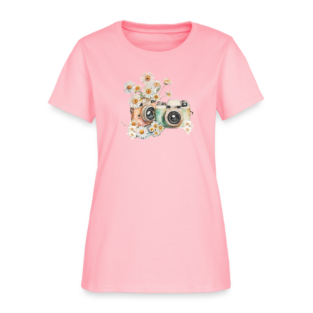 Daisy Cameras Women's T-Shirt - pink