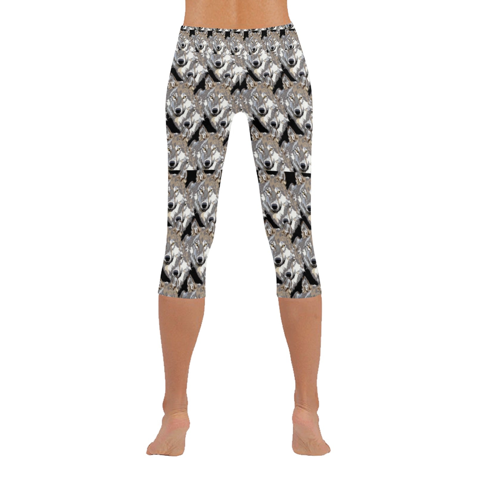 Graphic Wolves Capri Leggings up to 5 XL